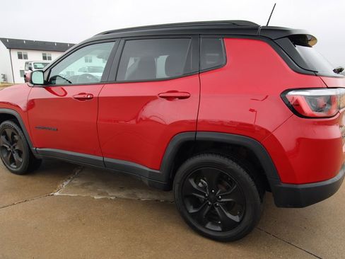 Used 2019 Jeep Compass Altitude image 15