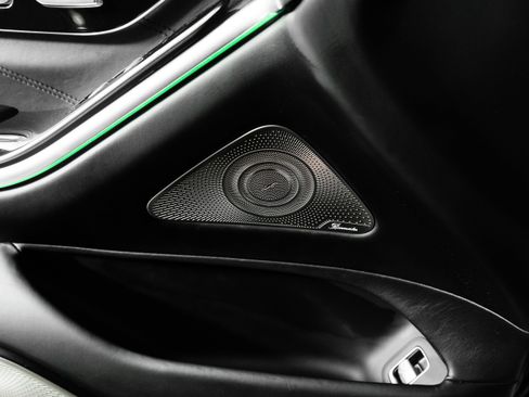 Used 2024 Mercedes-Benz Maybach S 580 4MATIC image 46