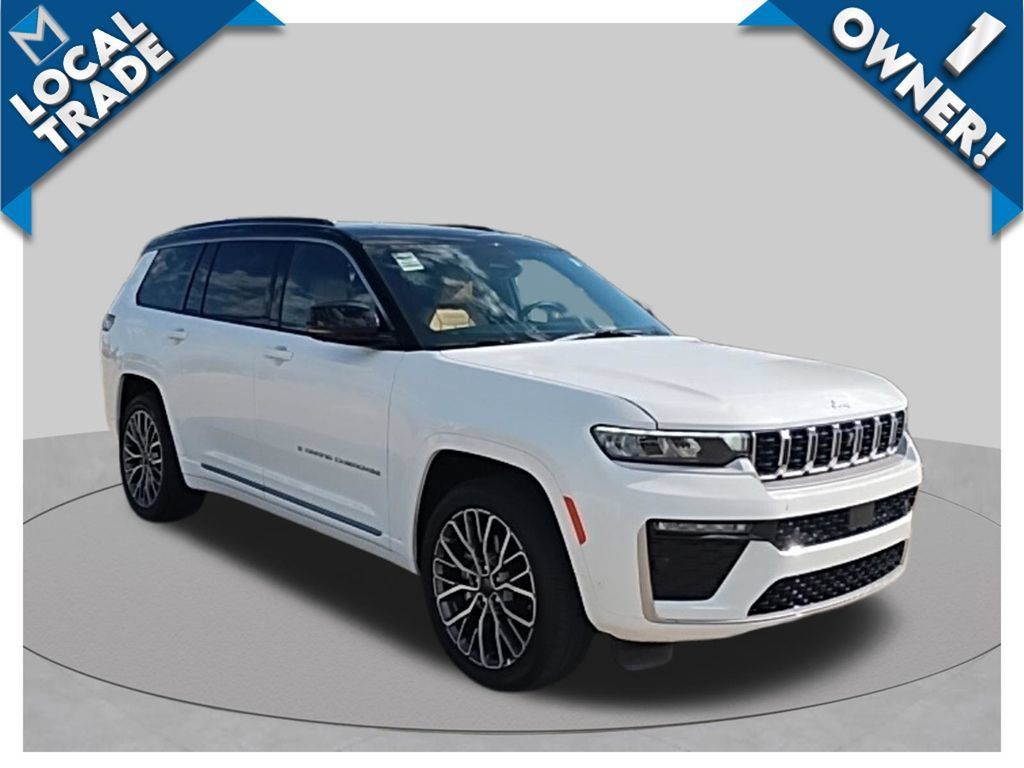 Used 2026 Jeep Grand Cherokee L Summit w/ Advanced Protech Group IV AWD/4WD image 3