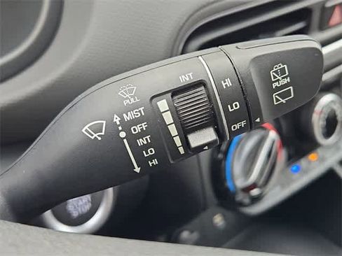 Used 2023 Hyundai Kona SEL image 25