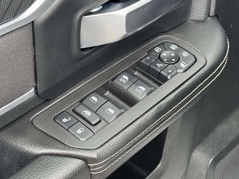Used 2026 RAM 2500 Big Horn AWD/4WD image 29