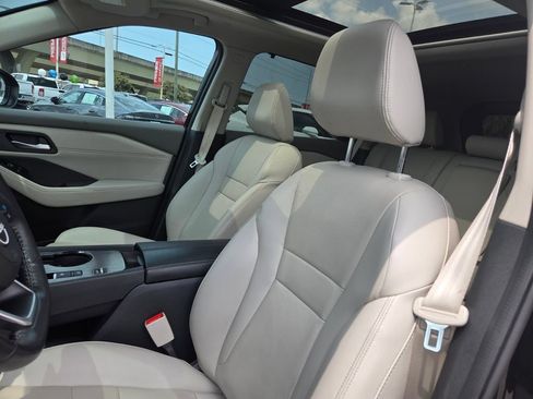 Used 2024 Nissan Rogue SL w/ SL Premium Package FWD image 11