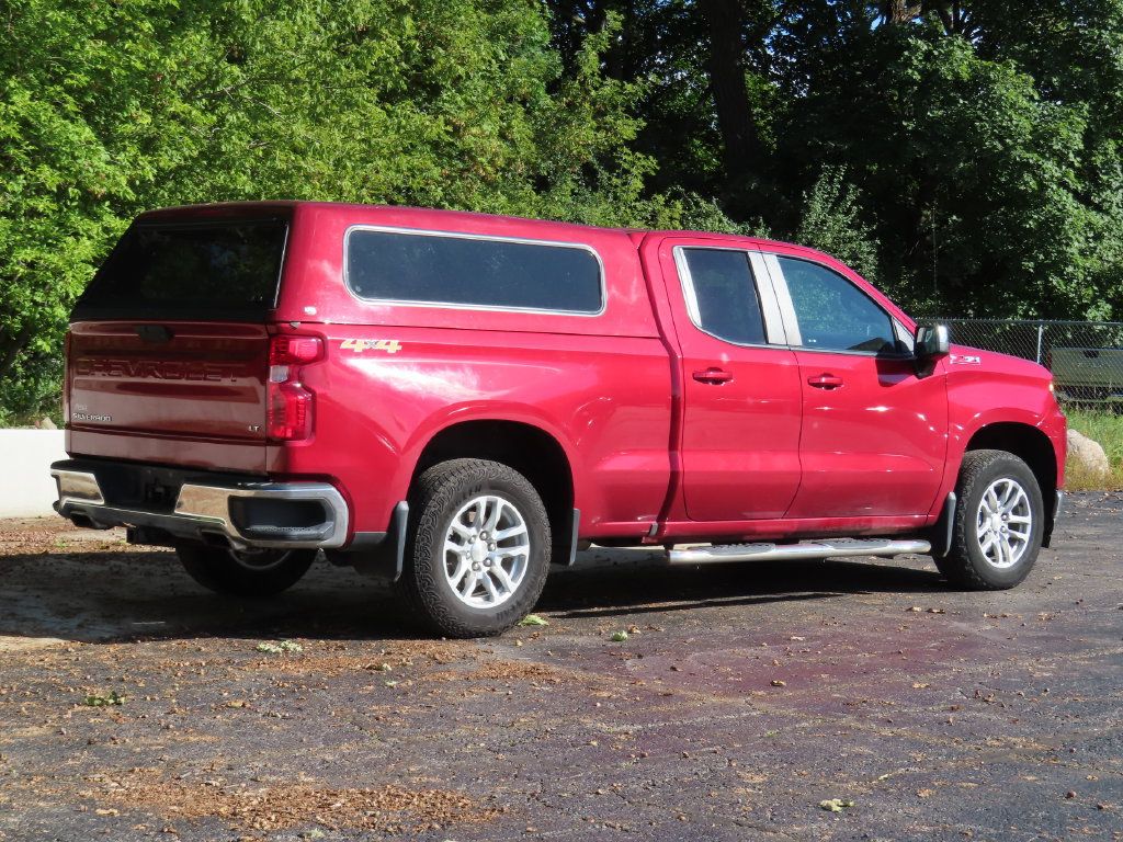Used 2020 Chevrolet Silverado 1500 LT w/ All-Star Edition AWD/4WD image 3