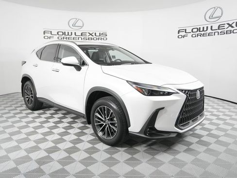 Certified 2025 Lexus NX 350 350h Base image 3
