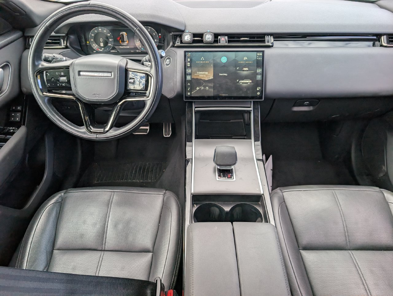 Used 2025 Land Rover Range Rover Velar Dynamic SE AWD/4WD image 9
