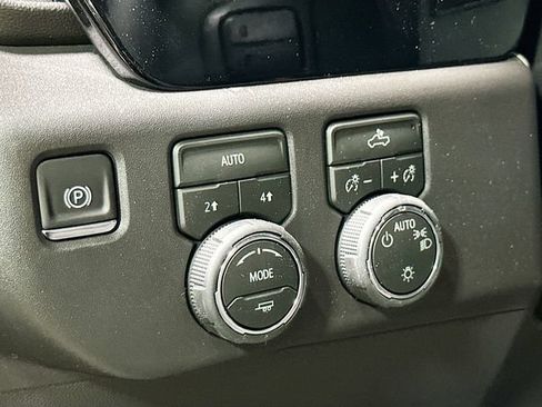 New 2026 Chevrolet Silverado 1500 LT AWD/4WD image 13