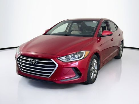 Used 2018 Hyundai Elantra SEL FWD image 1