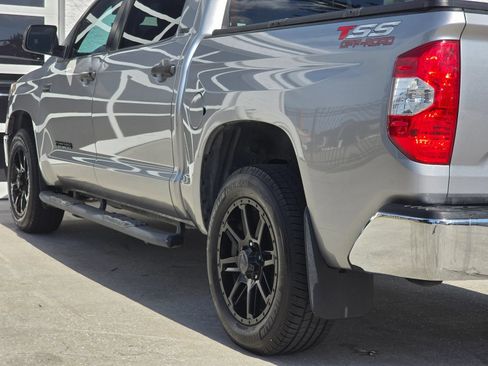 Used 2019 Toyota Tundra SR5 w/ SR5 Upgrade Package RWD image 36