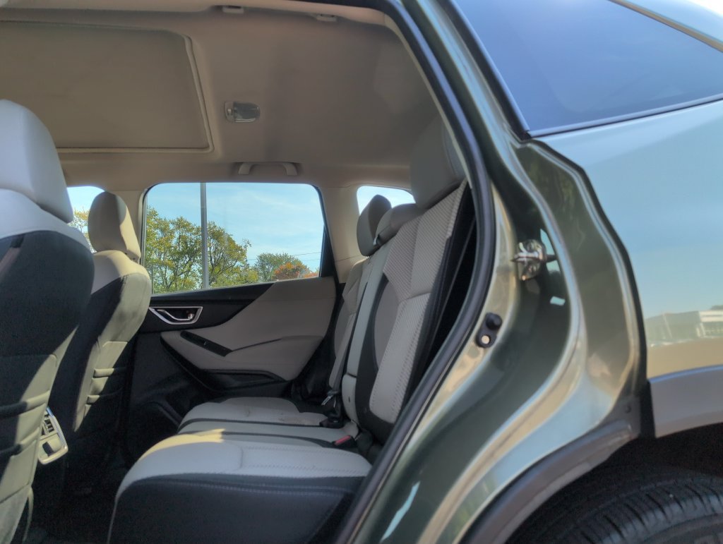 Used 2020 Subaru Forester Premium AWD/4WD image 29