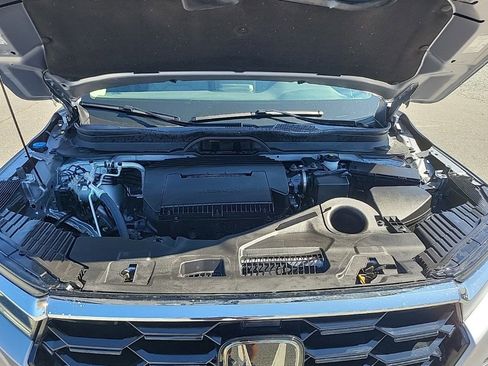 Used 2024 Honda Pilot Touring image 36