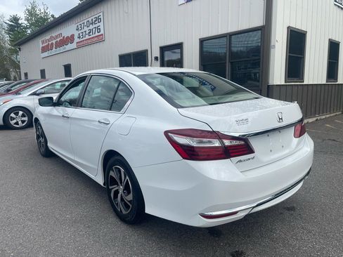 Used 2017 Honda Accord LX image 6