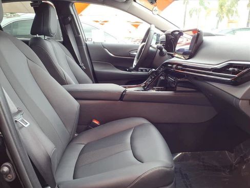 Used 2025 Toyota Mirai XLE RWD image 22