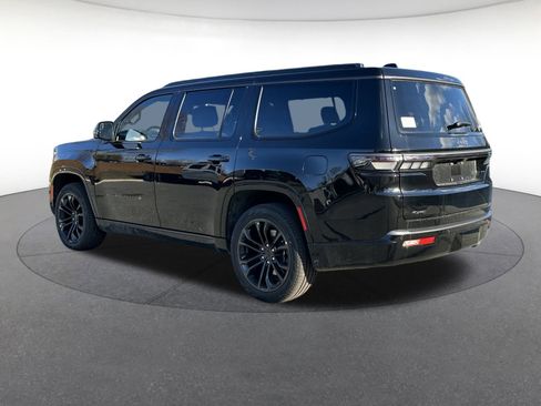 New 2026 Jeep Grand Wagoneer Summit AWD/4WD image 3