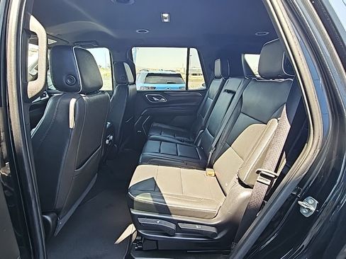 Used 2021 GMC Yukon SLT image 10