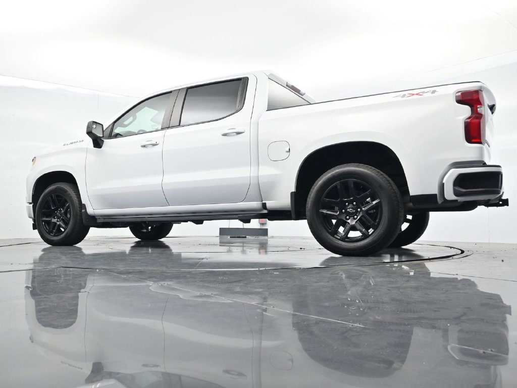 Used 2025 Chevrolet Silverado 1500 RST w/ LPO, Liner Protection Package AWD/4WD image 29