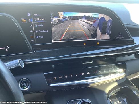 Used 2022 Cadillac Escalade Premium Luxury w/ Performance Package image 9