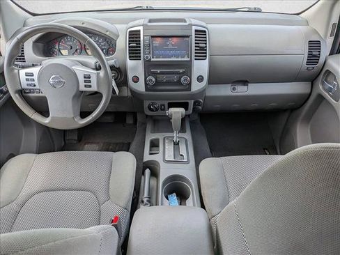 Used 2019 Nissan Frontier SV AWD/4WD image 19
