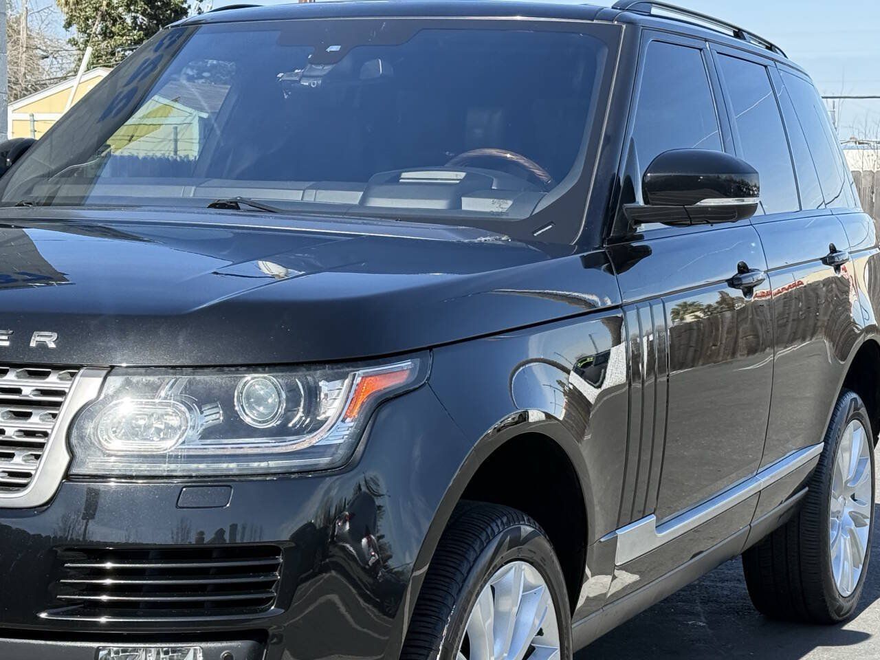 Used 2016 Land Rover Range Rover Supercharged AWD/4WD image 24