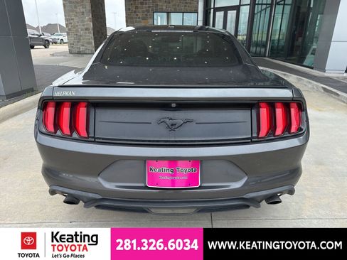 Used 2019 Ford Mustang Coupe w/ Black Accent Package RWD image 6
