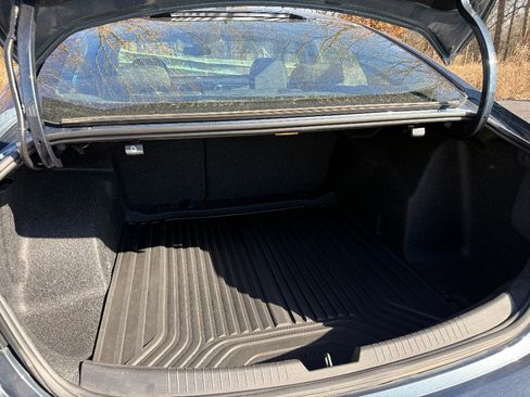 Used 2019 Chevrolet Malibu LT image 7