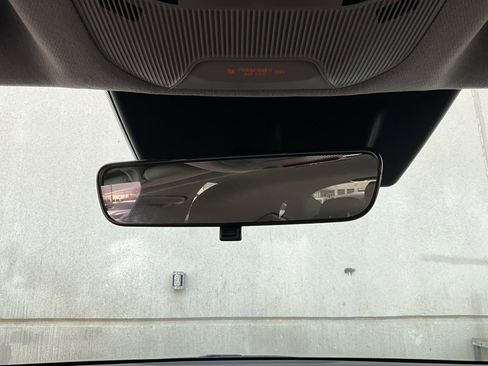 Used 2025 Kia K4 LXS image 17