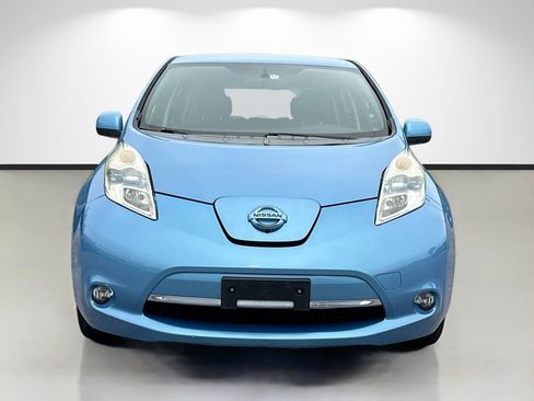 Used 2013 Nissan Leaf SV w/ LED & Quick Charge Pkg FWD image 6