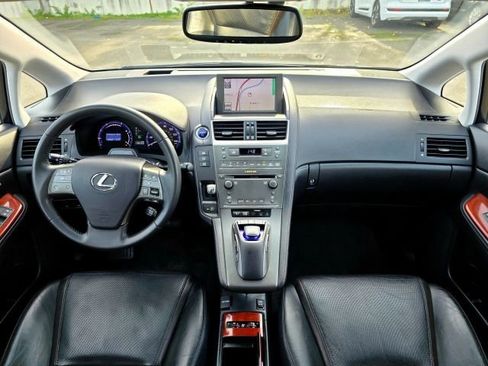 Used 2011 Lexus HS 250h image 9