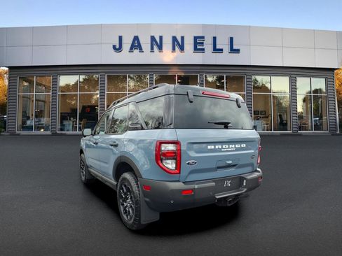 Used 2025 Ford Bronco Sport Badlands AWD/4WD image 7