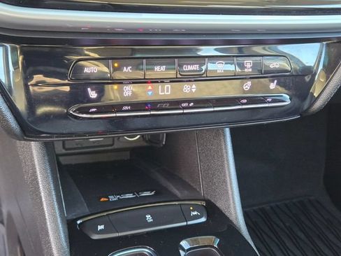 Used 2023 Chevrolet Bolt LT w/ Infotainment Package FWD image 21