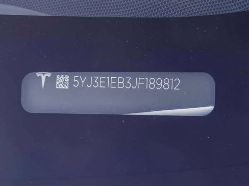 Used 2018 Tesla Model 3 Long Range image 28