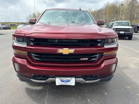 Used 2017 Chevrolet Silverado 1500 LT w/ All Star Edition AWD/4WD image 2