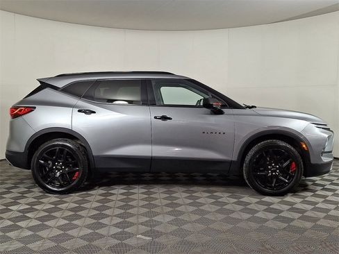 Used 2023 Chevrolet Blazer LT w/ Convenience Package image 10