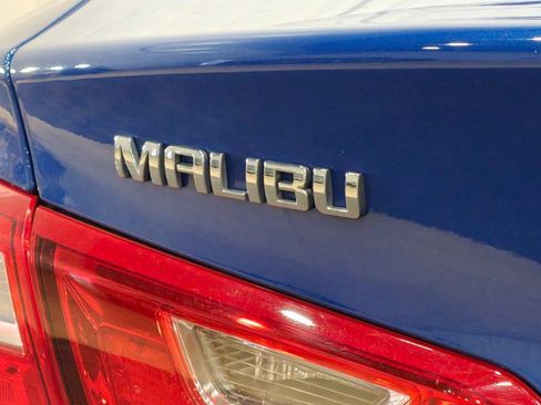 Used 2023 Chevrolet Malibu LS FWD image 42