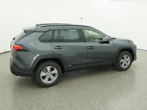 New 2025 Toyota RAV4 XLE image 43