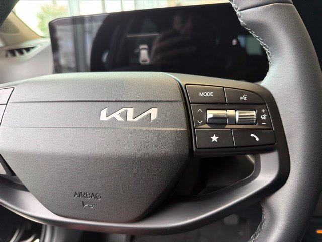 New 2026 Kia K4 EX FWD image 21
