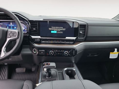 New 2025 Chevrolet Silverado 1500 LT image 13