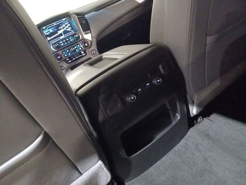 Used 2018 Chevrolet Tahoe LT image 22