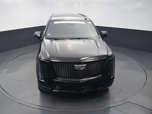 Certified 2026 Cadillac Escalade Platinum Sport w/ LPO, ONYX Package AWD/4WD image 42