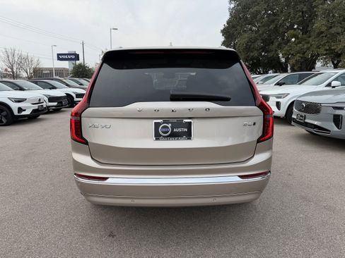 New 2026 Volvo XC90 B6 Ultra w/ Lounge Package image 5