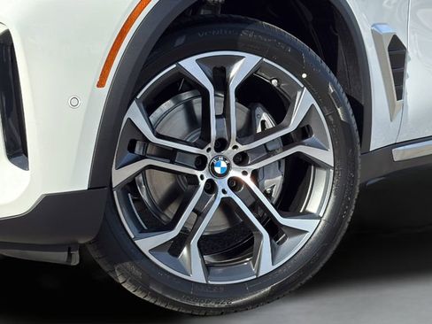 New 2026 BMW X5 xDrive40i image 6