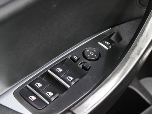 Used 2019 BMW X3 sDrive30i w/ Driving Assistance Package image 11