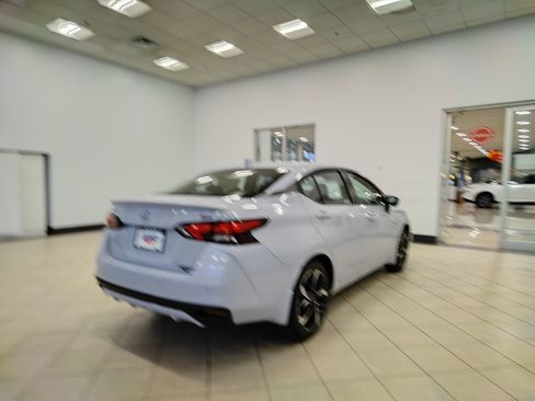 New 2025 Nissan Versa SR w/ Trunk Package image 3