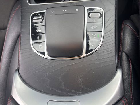 Used 2022 Mercedes-Benz GLC 43 AMG 4MATIC image 31