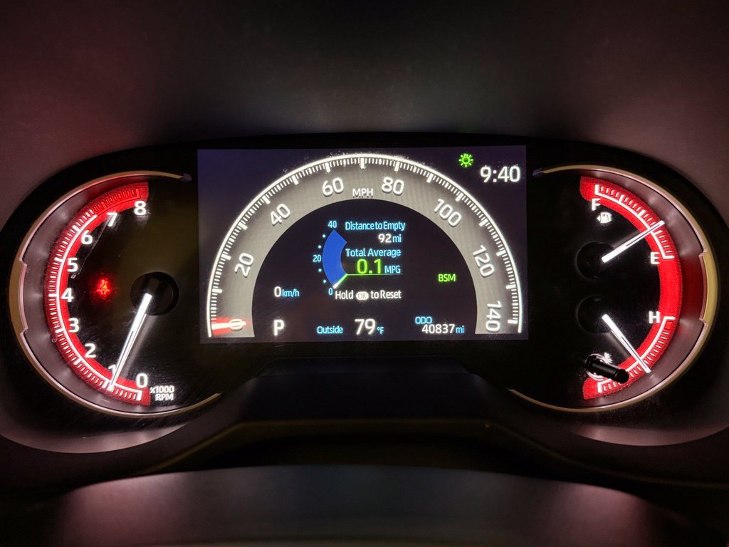 Used 2023 Toyota RAV4 XLE w/ Convenience Package FWD image 21