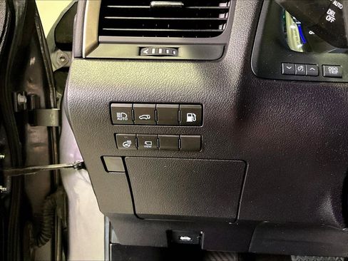 Used 2020 Lexus RX 450h RX 450h w/ Premium Package image 16