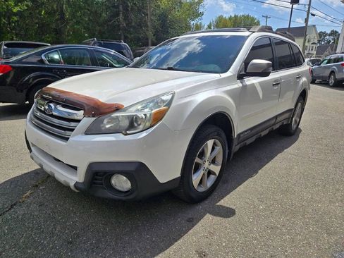 Used 2013 Subaru Outback 3.6R Limited image 29