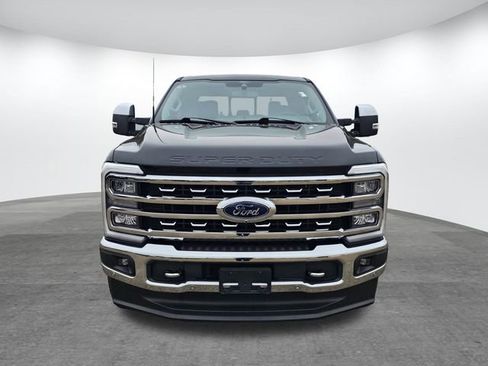 Used 2024 Ford F250 Lariat w/ Lariat Ultimate Package image 2