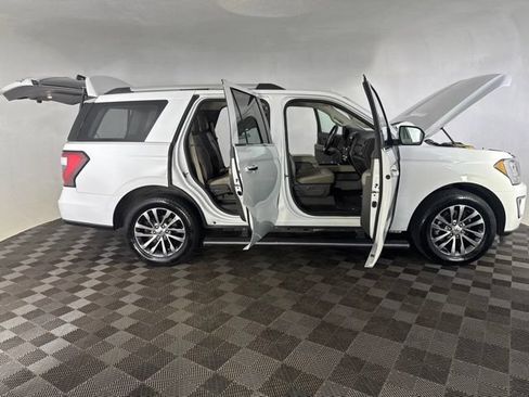 Used 2018 Ford Expedition Limited AWD/4WD image 15