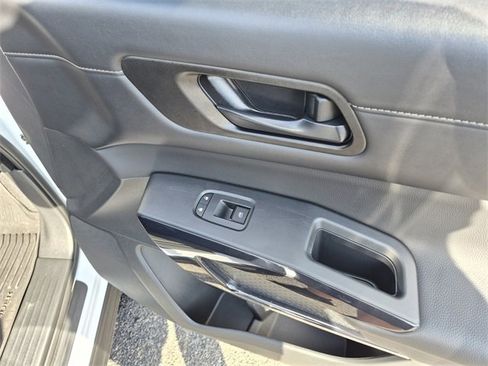 Certified 2025 Nissan Pathfinder SV w/ Cargo Package image 14
