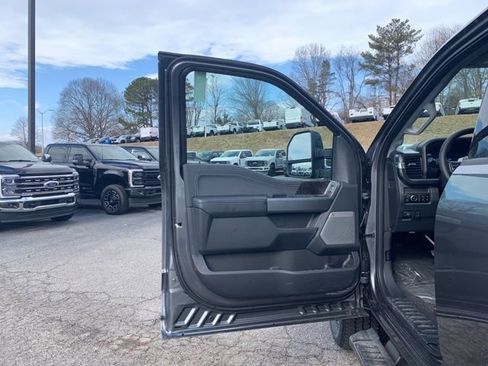 New 2026 Ford F350 Lariat w/ Black Appearance Package AWD/4WD image 21